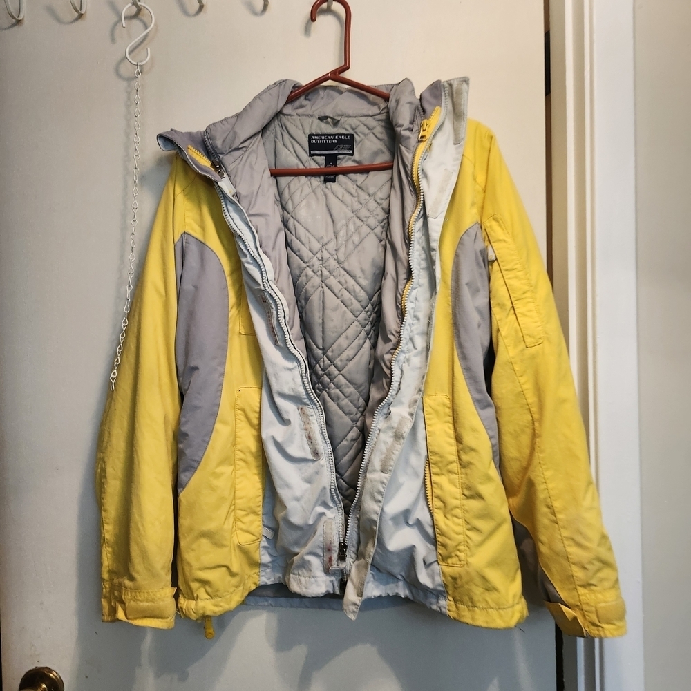 American Eagle Outfitters Gray Ski Quilted Jacket/ Coat